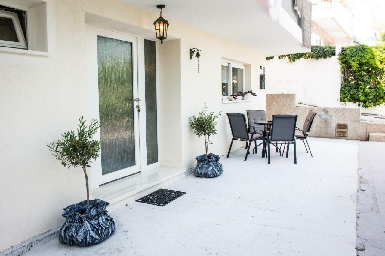 Apartment Verica In Duce - 20 Meters From The Beach Dugi Rat Extérieur photo